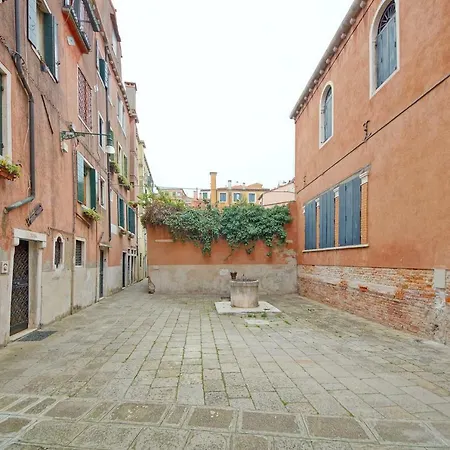 Dolcevita N 387 Apartment *