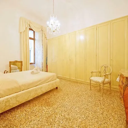 Dolcevita N 287 Venise