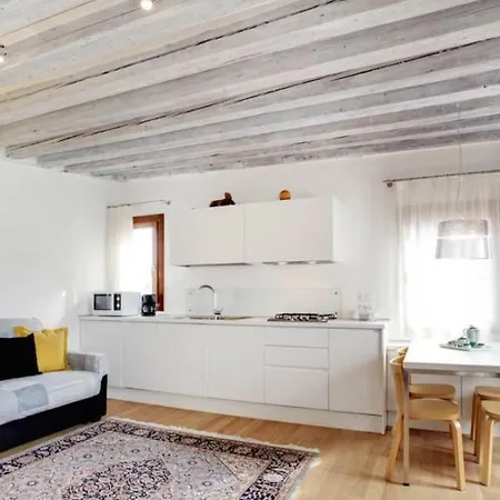 Ca' Ribaldi Apartment