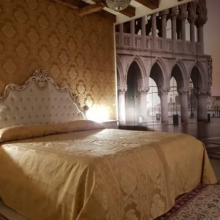 La Residenza Di Carlo Close To Piazza San Marco Apartment