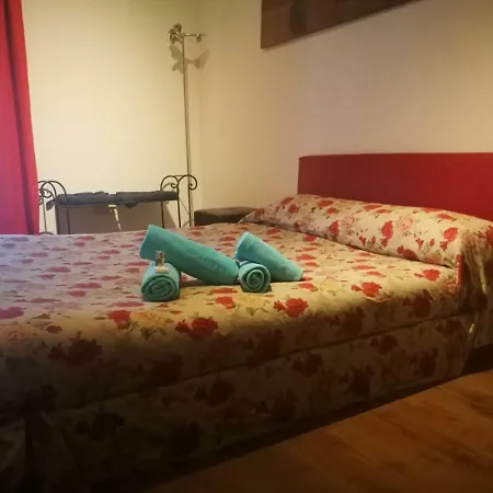 Guest house Aurora Hostel 3*