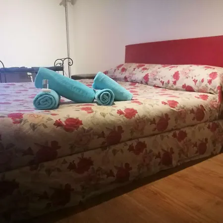 Guest house Aurora Hostel