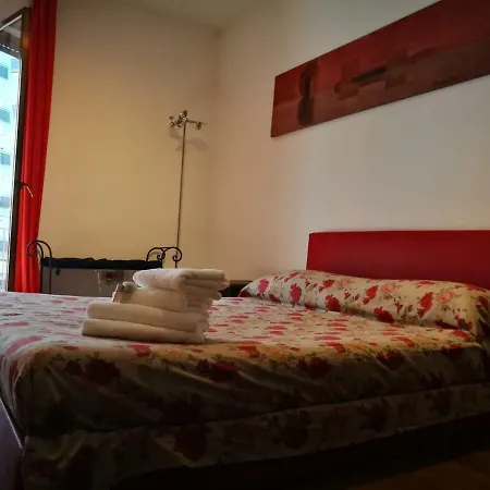 Aurora Hostel Guest house 3*