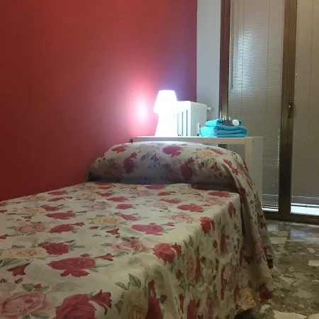 Aurora Hostel Guest house 3*