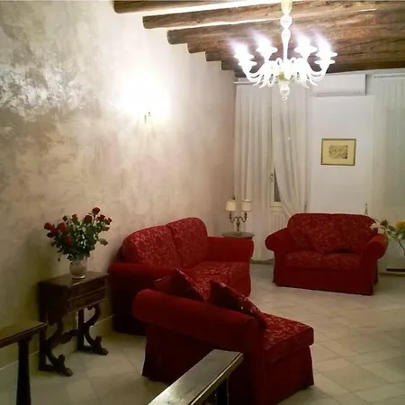 Ca' Del Cafetier Apartment *