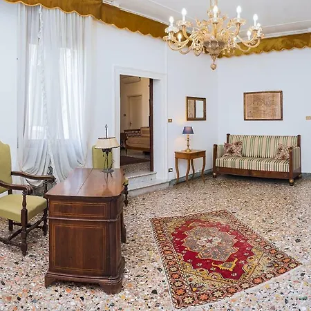Casa Cattaneo Grand Canal View *