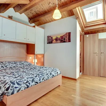 Apartment Little Canal 19