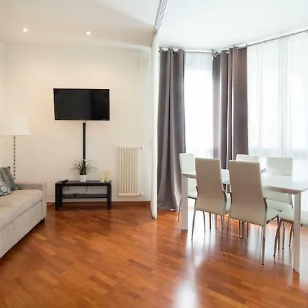 Apartment Modern Sunny In Residental Area *