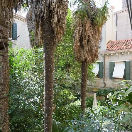 Ca' Zacco Apartment *