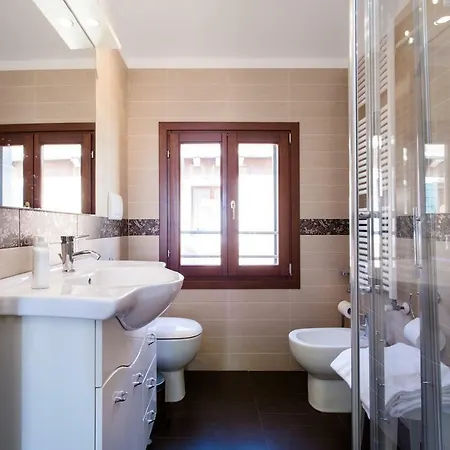 Daire Prince Apartments *