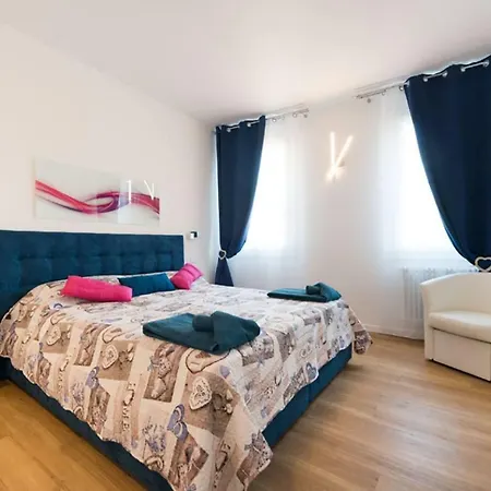 Ca' Monica * Veneza