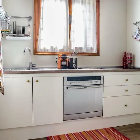 Rosso Apartment
