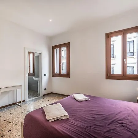 Apartment Ca' D'Oro Suite *