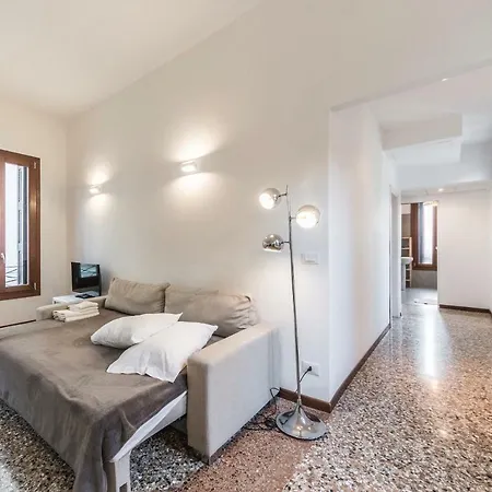 Apartment Ca' D'Oro Suite