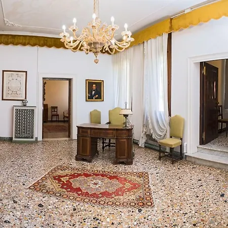 Apartment Casa Cattaneo Grand Canal View Venice