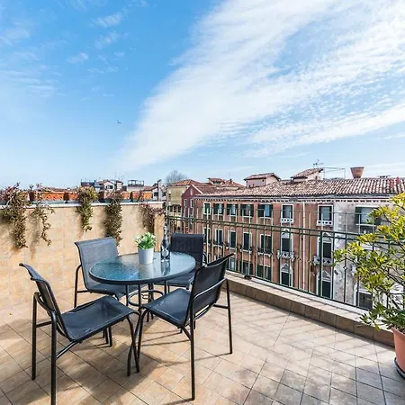 Apartment Ca' Delfina Venice