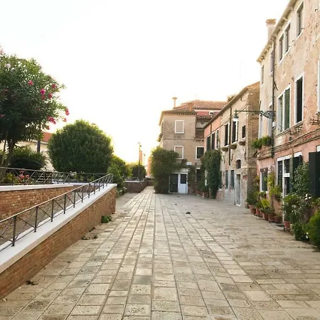 Apartment Harmony San Basilio Venedig