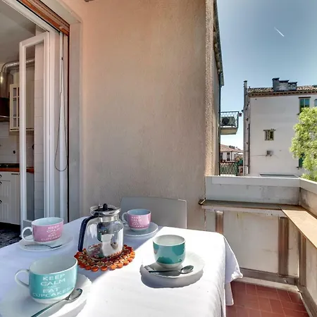 Apartment Priuli *