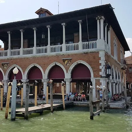 Ca Riva Del Vin *