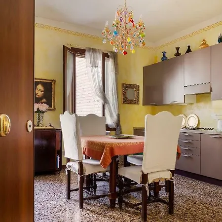 Ca' Zora - Contemporary & Barock House Apartment *