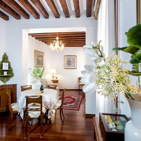Residenza Calle Larga San Marco Apartment *