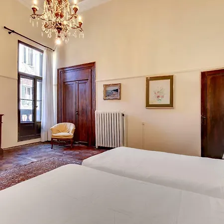 Apartment Palazzo Pisani