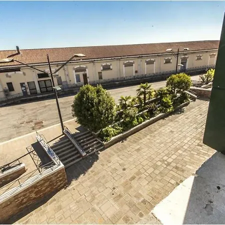 Lovely San Basilio Apartment Venice