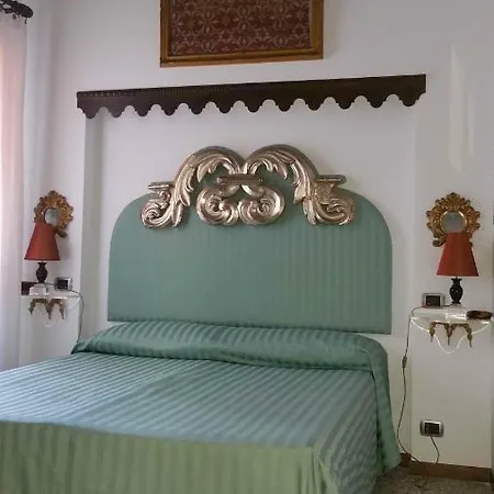 Piccolo A San Marco Apartment *