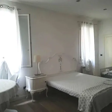 Apartment Casettaveneziana02704 Venice