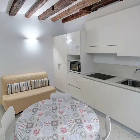 Apartment Guggenheim Museum, Cool, 4Pax Venice