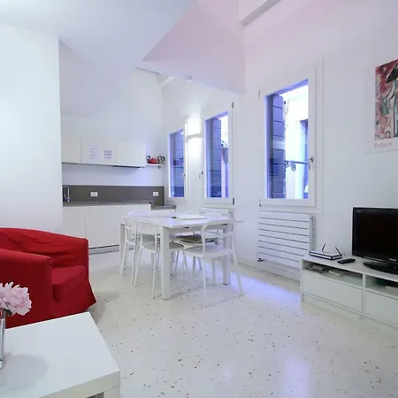 Apartment Guggenheim Museum, Cool, 6Pax,Wifi, Aircnd *