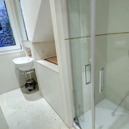 Guggenheim Museum, Cool, 4Pax Apartment
