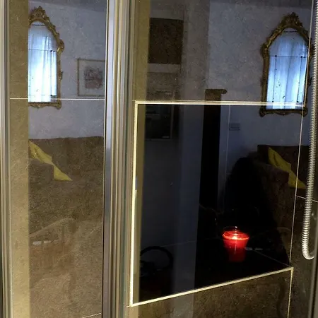 Casa Ai Greci - In Castello *