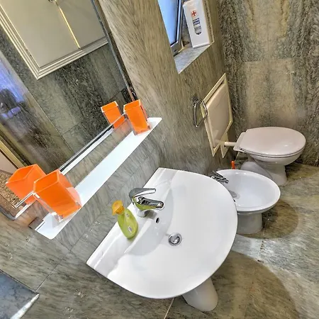 Emilio Apartment