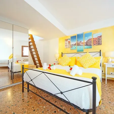 Terrace Apartment *