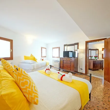Terrace Venedig