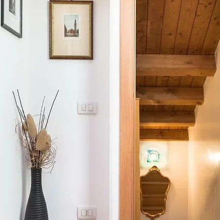 Duplex At The Entrance To 2 Bathroom And Terrace