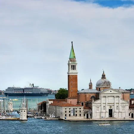Ca Dama Del Pozzo Apartmán *