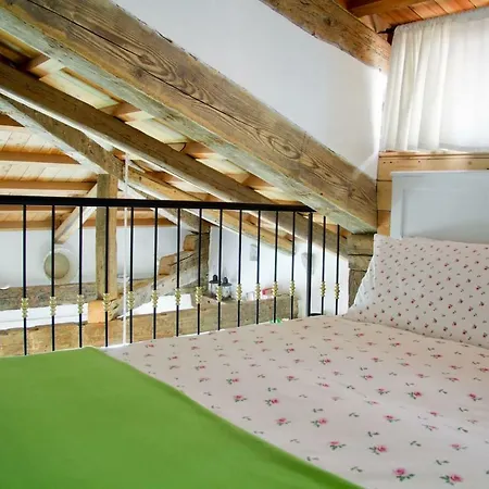 Apartment Loft Overlooking The Grand Canal *