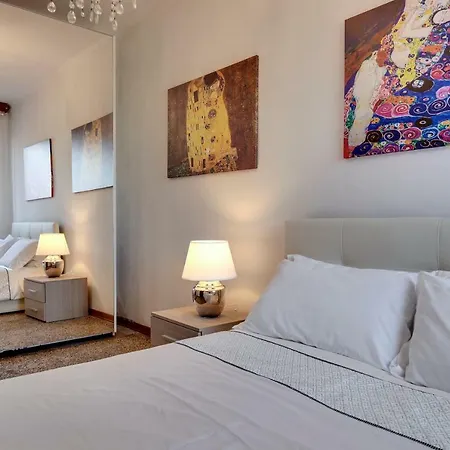 Ca Biennale Apartment *