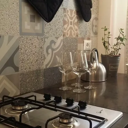 Stefany's Apartment *