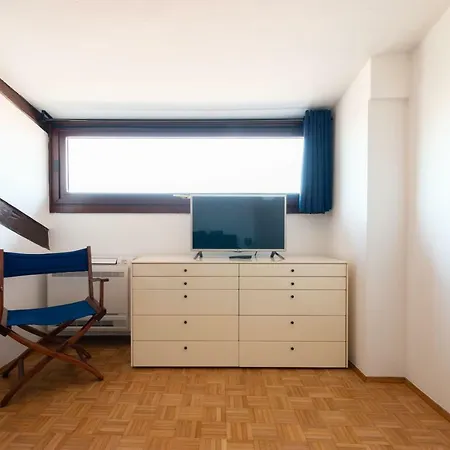 Apartment San Basilio Flat Venice