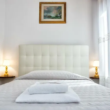 Residenza Calle Larga San Marco *