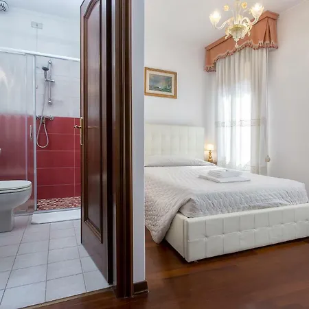 Residenza Calle Larga San Marco Apartment *