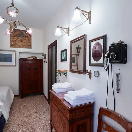 Palazzo Morosini Brandolin Dimora Romantica Apartment