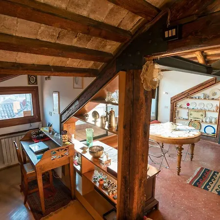 Romantic Penthouse Apartment