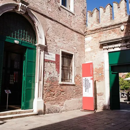 Biennale Bianco & Rosso *
