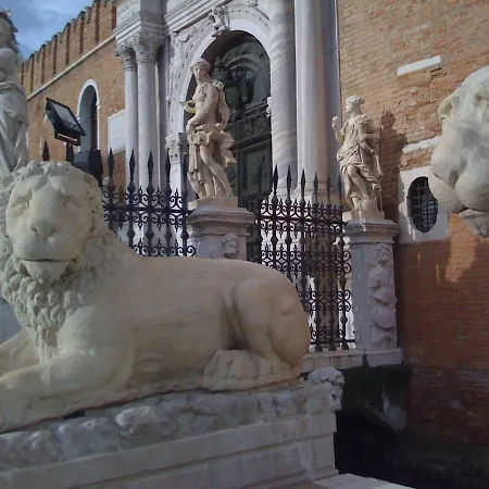 Palazzo Morosini Brandolin Dimora Romantica