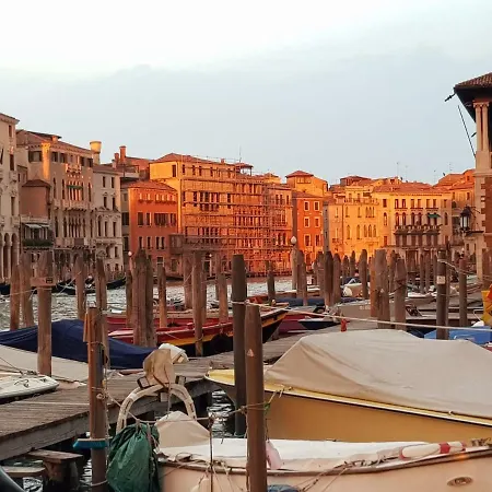 Palazzo Morosini Brandolin Dimora Romantica Apartment Venice