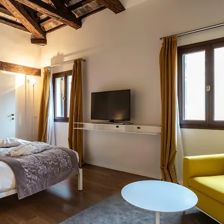 Palazzo Vendramin Costa Apartment Venice